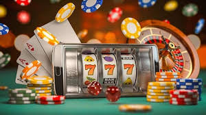 Exploring Online Slot Machines with Cascading Features Exploring Online Slot Machines with Cascading Features